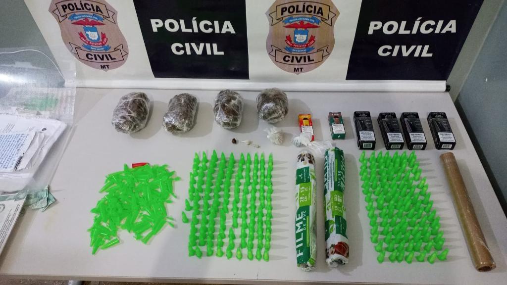 Polícia Civil apreende adolescente com mais de 200 pinos de cocaína em Comodoro