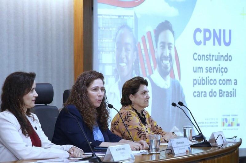Publicado edital do Concurso Público Nacional com 3.642 vagas e salários até R$ 16.400,00